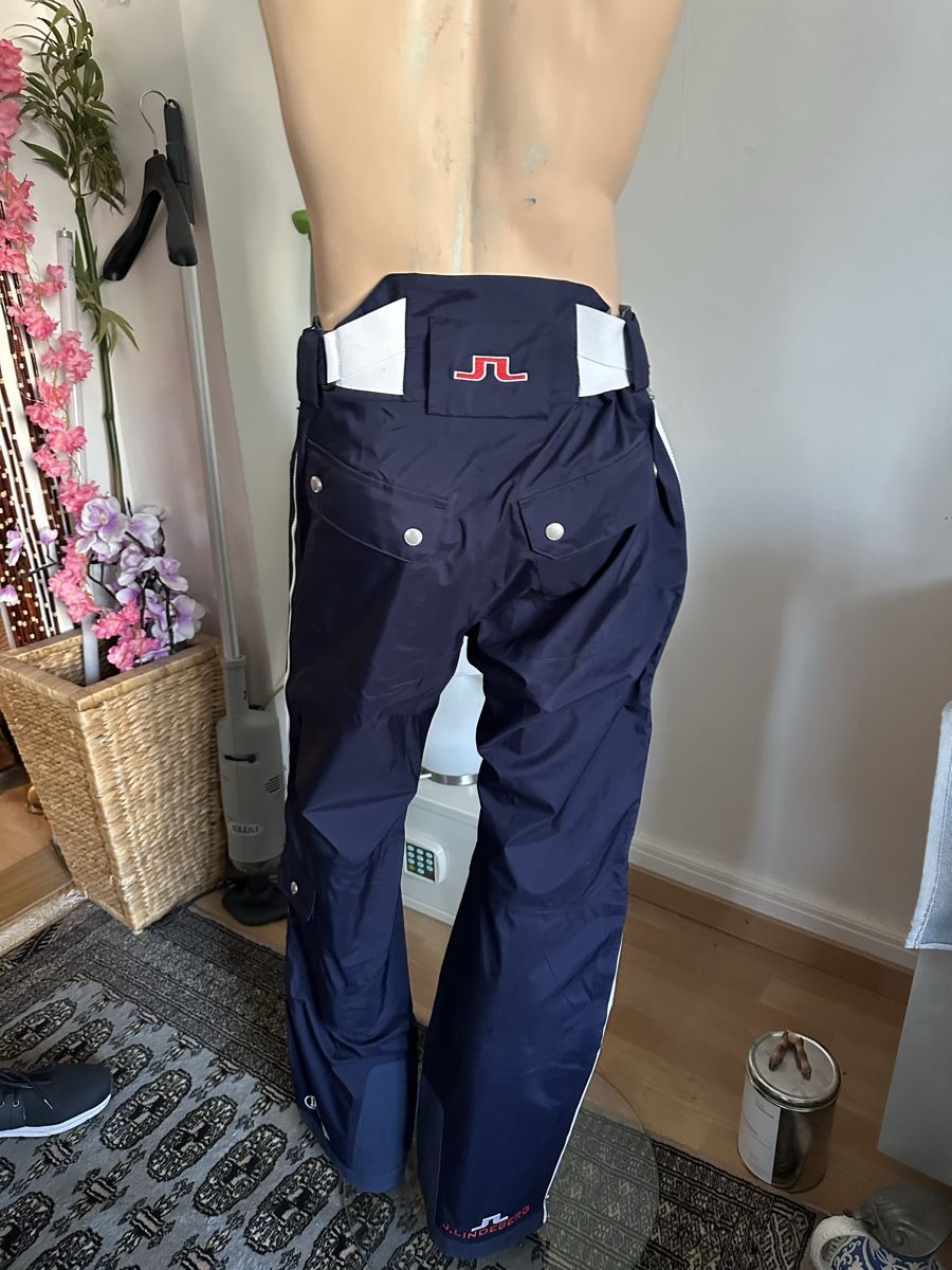 Completi: Skijacke & passende Hose – Nuovo (secondo la descrizione) da Basel venduto da m_schwarz 3