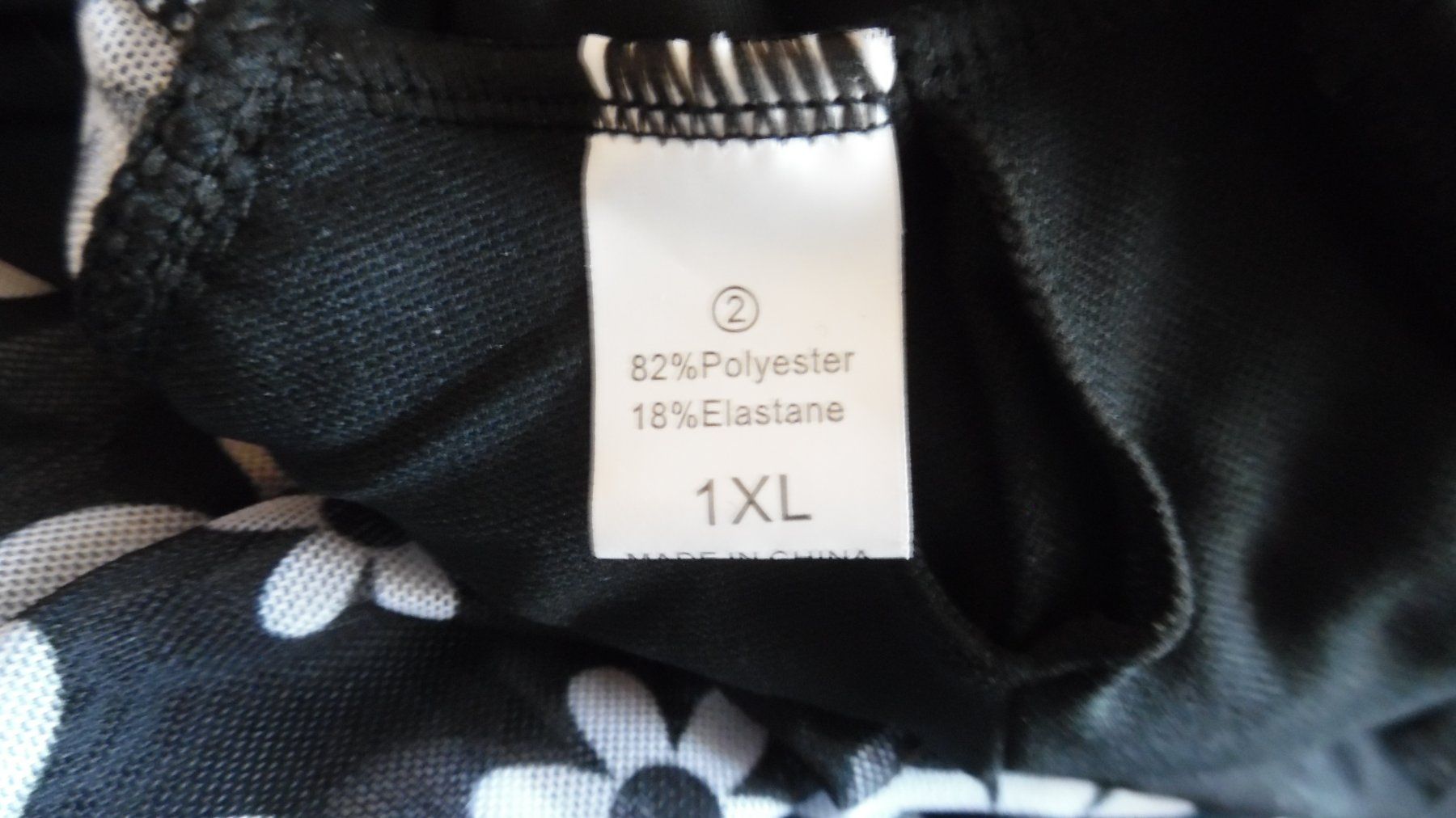 Costumi da bagno & Bikini: 2-Teiliges Tankini. EU-Gr. 44 – Nuovo e nell'imballaggio originale da Bellinzona venduto da Luna093 3