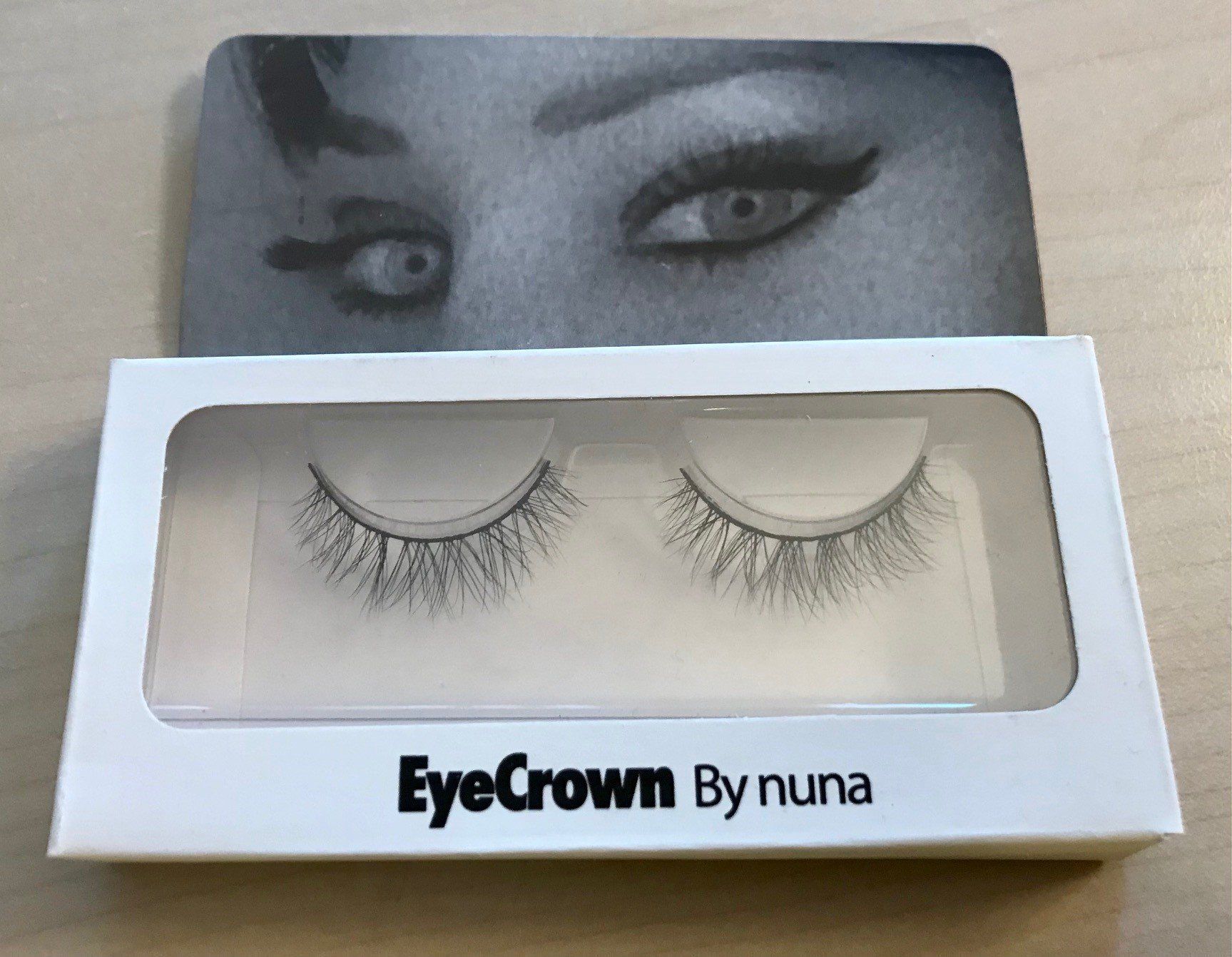 Make-up: Black EyeCrown Lashes – Nuovo e nell'imballaggio originale da Delémont venduto da CH_Marc