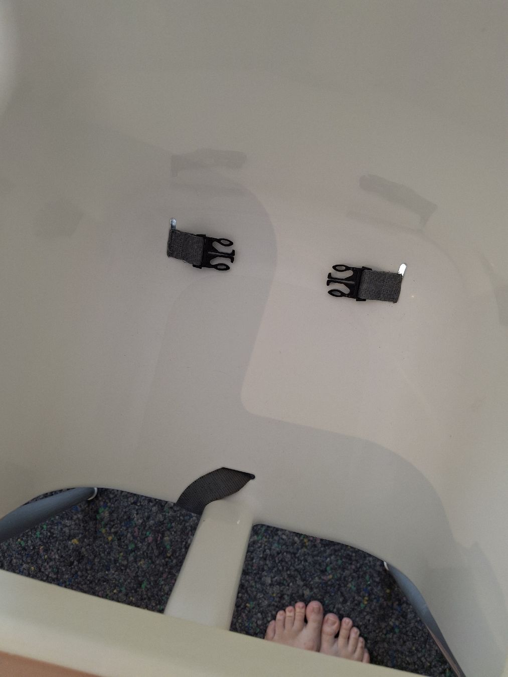 Ikea Chaises hautes: Kinderhochstuhl mit Tisch gebraucht – D'occasion à Niederbipp par KiddyBoerse 3