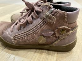 Leicht gefütterte Geox Schuhe Grösse 31