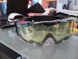 Occhiali visione notturna