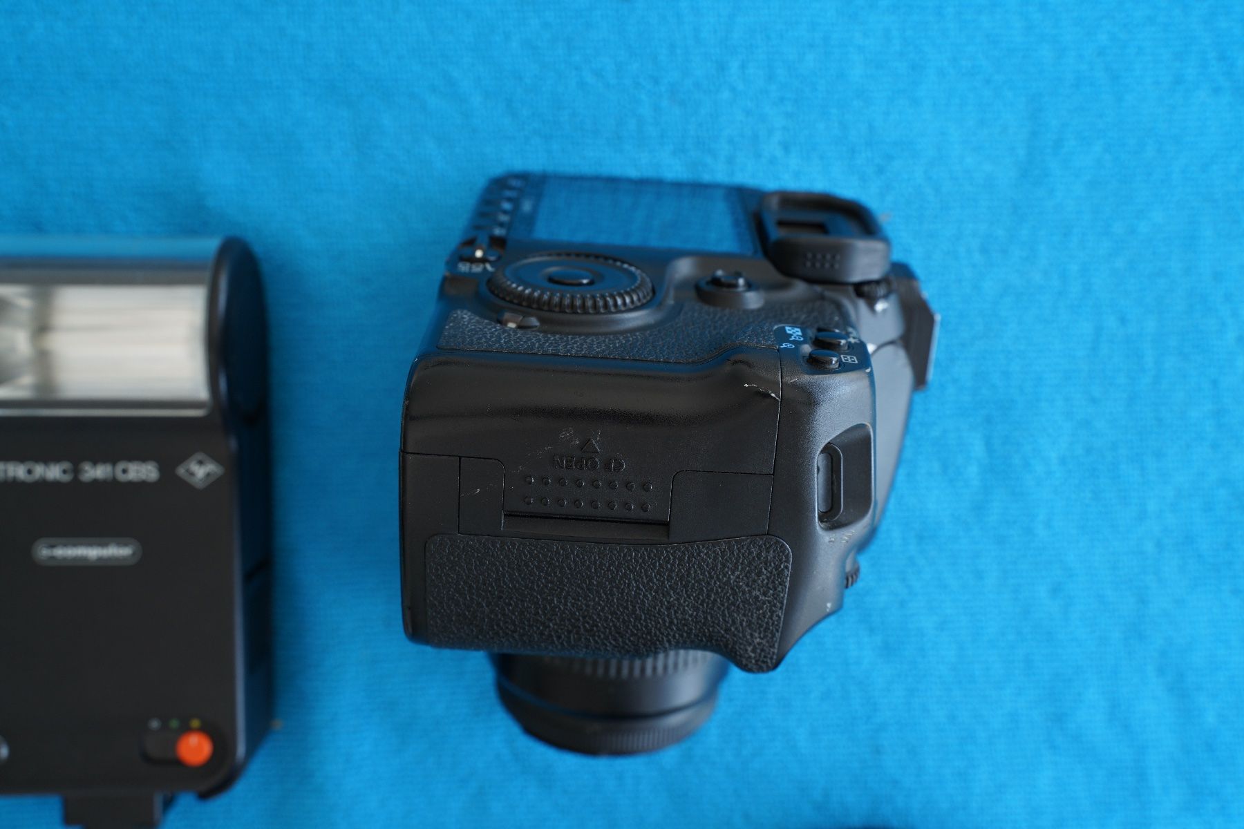 Canon Kamera: Canon EOS 40D - 38-76,, 1:4.5-5.6 - 70-210mm - Blitz – Defekt aus Dagmersellen von sim_zqh8 5