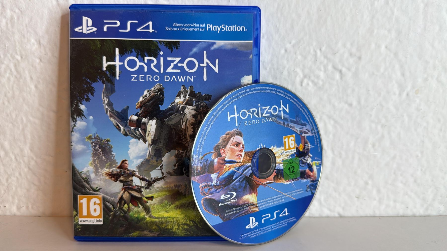 Giochi: Horizon Zero Dawn PS4 Spiel Hülle und Disc, TOP Zustand! – Usato da Ehrendingen venduto da lax21