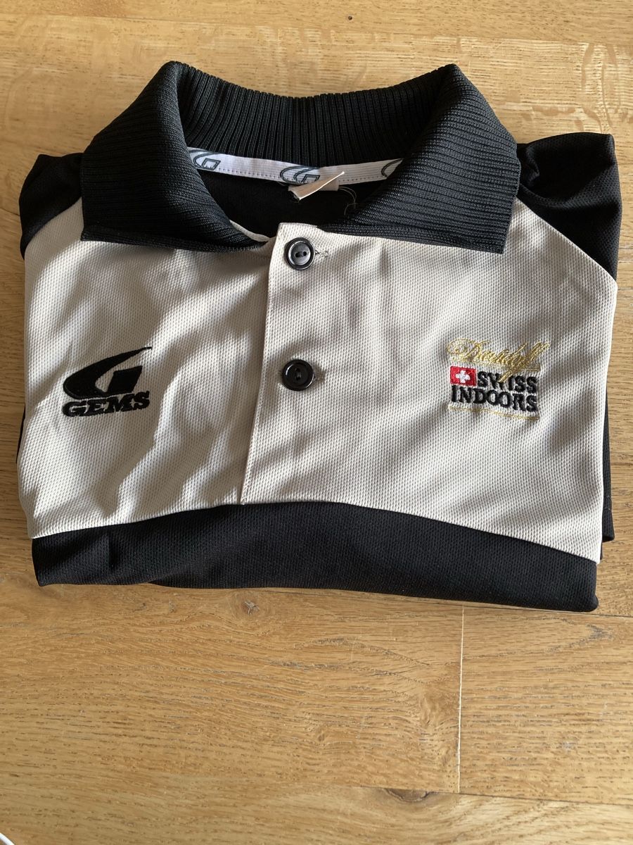 Magliette Polo: Leichtes Poloshirt, schwarz/weiss, Gr. M – Usato da Effingen venduto da Fylarama 2