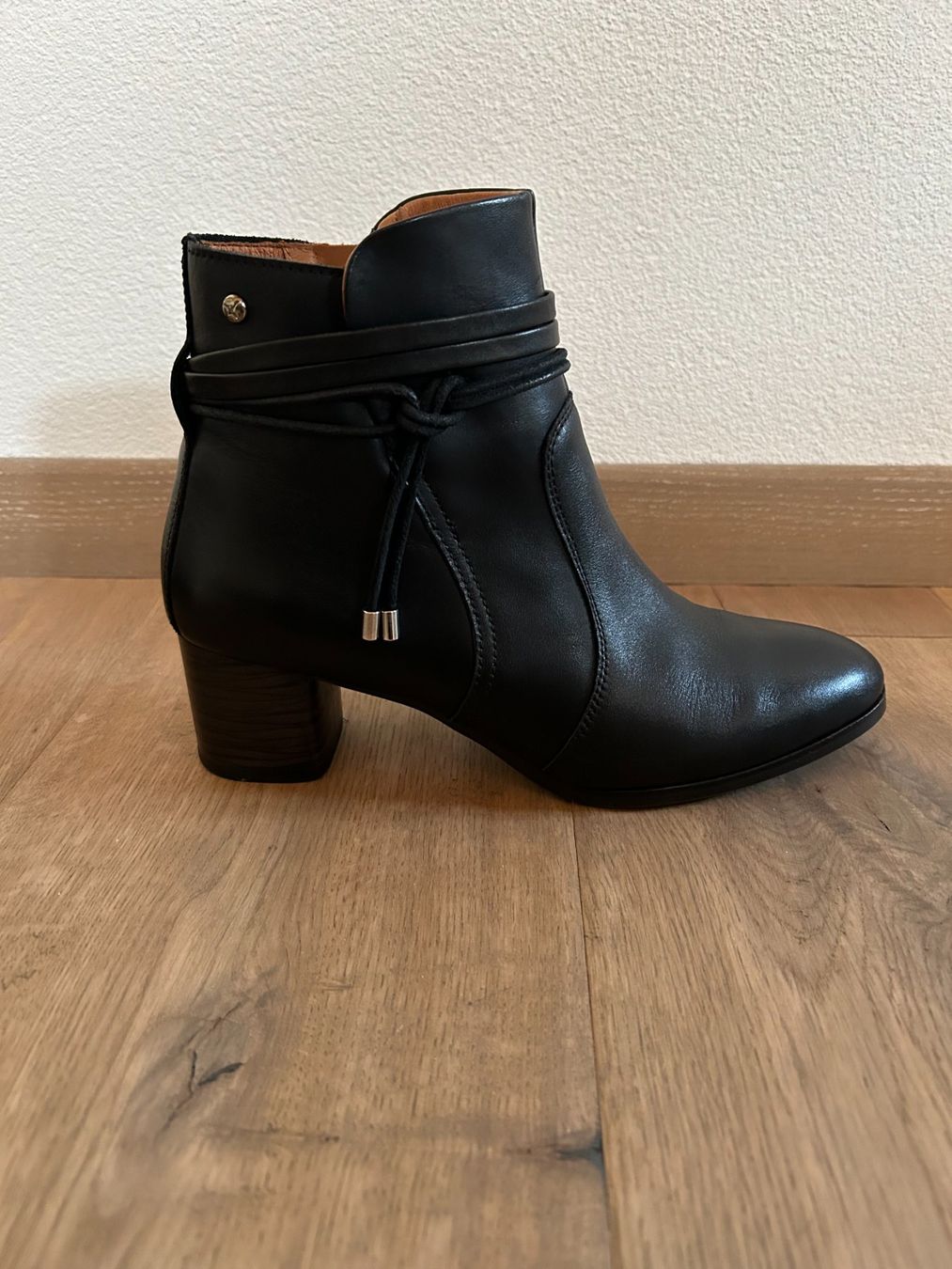 Pikolinos Scarpe da donna: Pikolinos Stiefeletten Gr. 38 – Usato da Grosshöchstetten venduto da gordes10