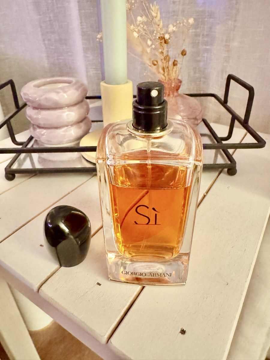 Armani Profumi & Eau de Toilette: Armani Si old Version – Usato da Brislach venduto da efdee87 1