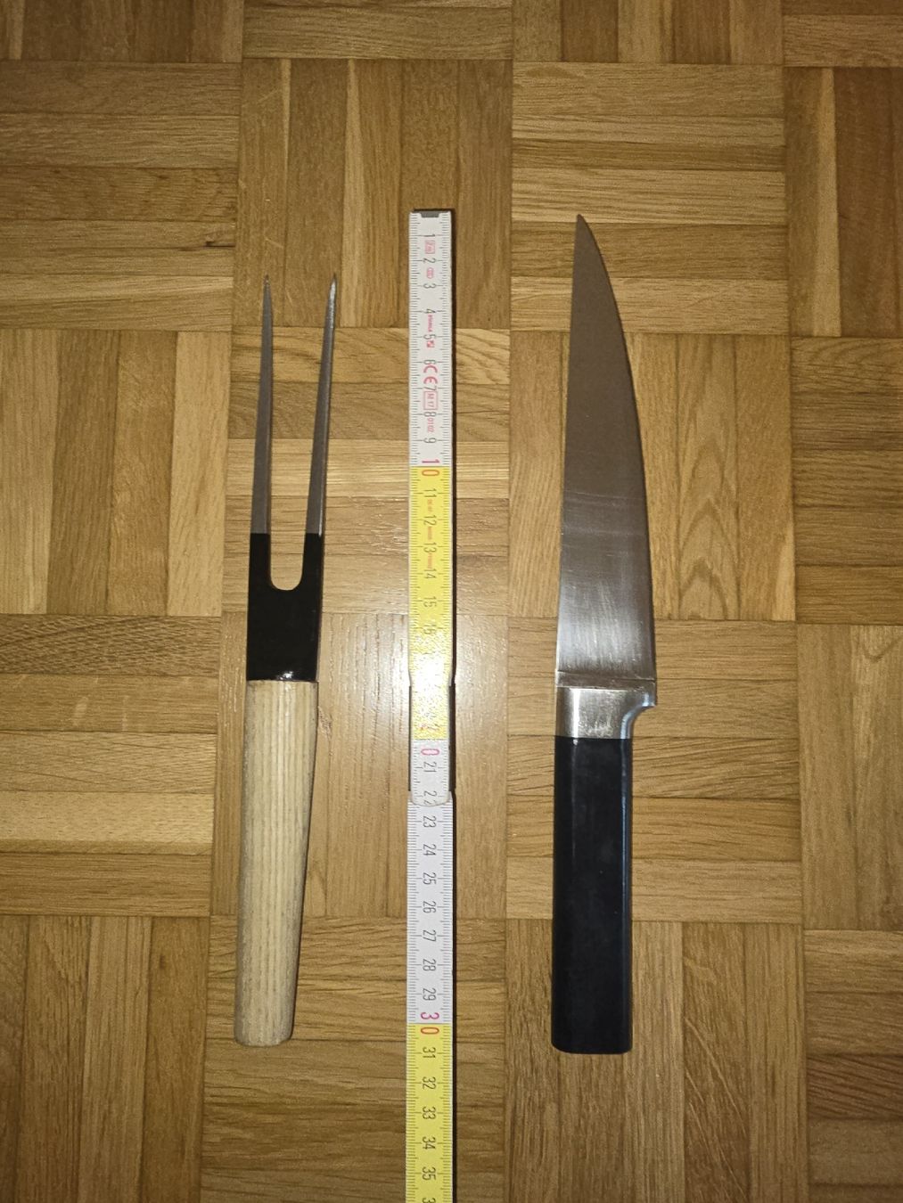 Coltelli da cucina: TB (Evercut) Küchenmesser + Berghoff Fleischgabel – Usato da Zürich venduto da rolf290 1