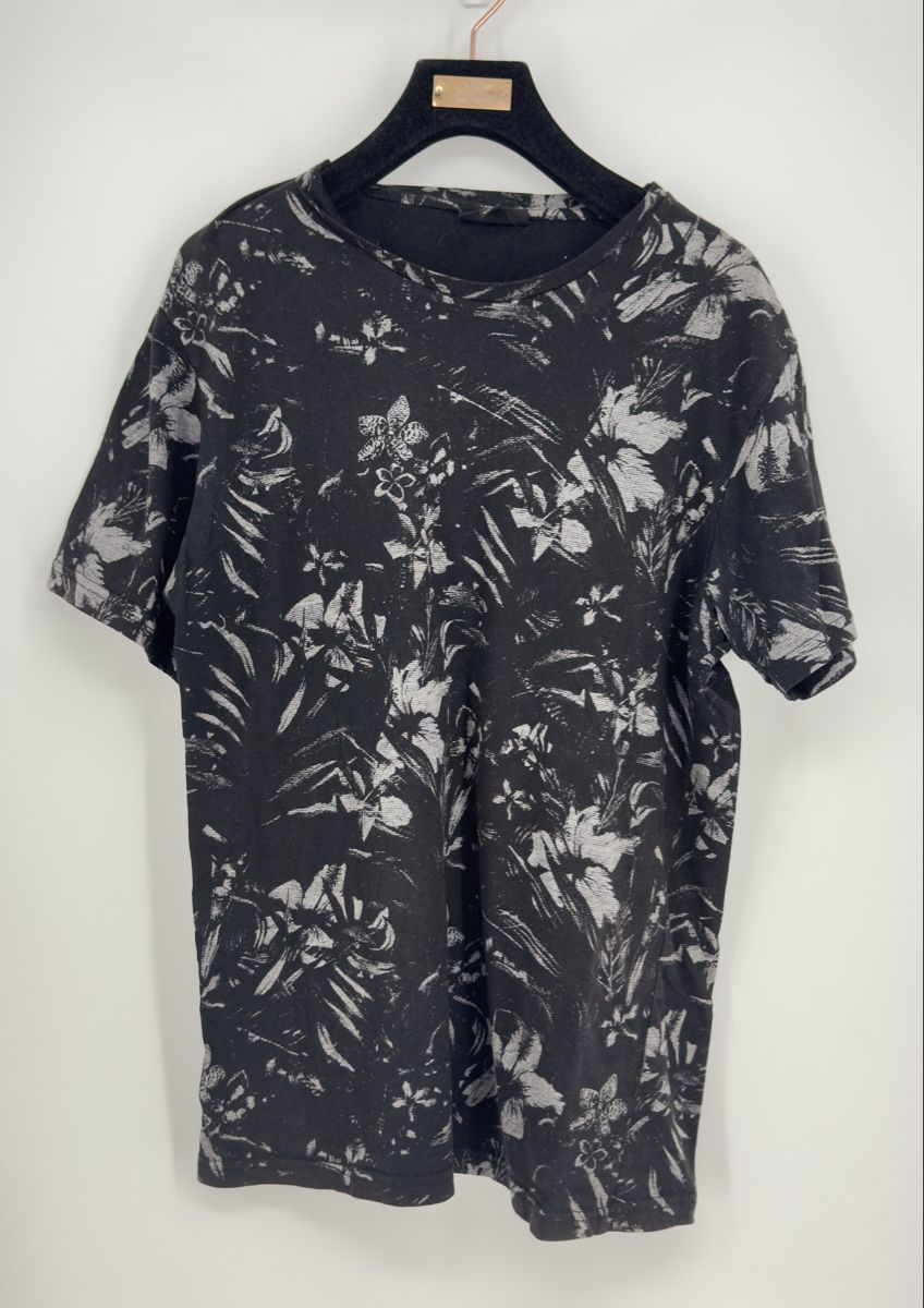 T-shirt: # MAN - T-Shirt Gr. L # – Usato da Bolligen venduto da secondhand-with-love