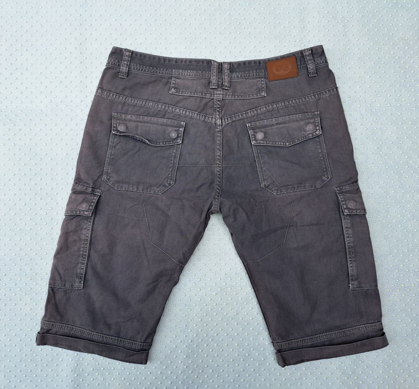 Yes Or No Pantaloni: Sommer-Bermudas, Cargo-Shorts, Grösse L – Usato da Gysenstein venduto da joshuas81 2