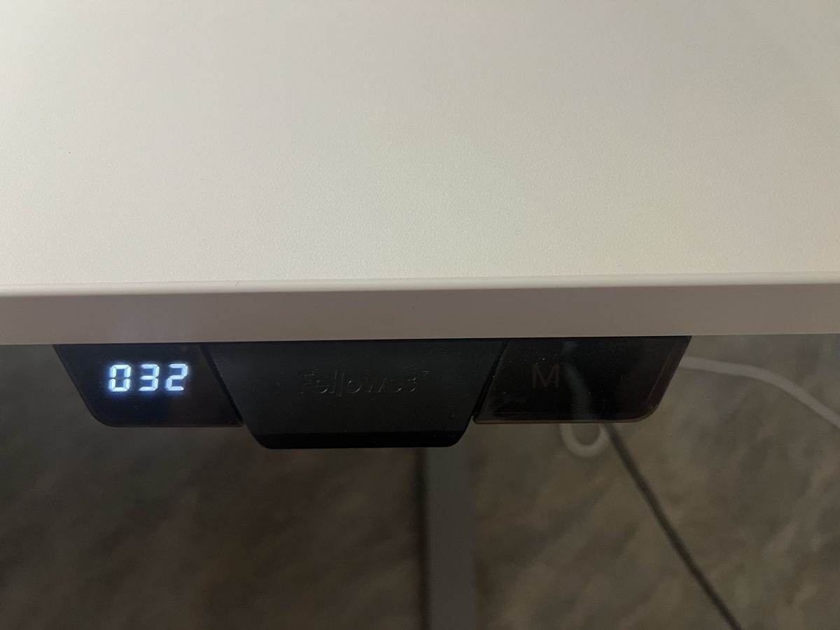 Fellowes Schreibtische: Fellowes Levado höhenverstellbarer Tisch – Gebraucht aus Zürich von fomaz 4