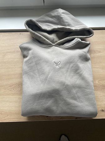 Distorted People Pullover M grau