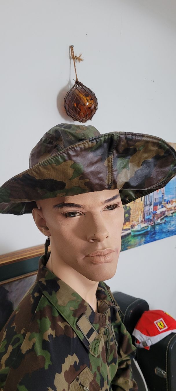 Schweizer Armee Uniformi: Schweizer Armee Uniform Set Tarnung  guter Zustand. – Nuovo (secondo la descrizione) da Basel venduto da m_schwarz 5