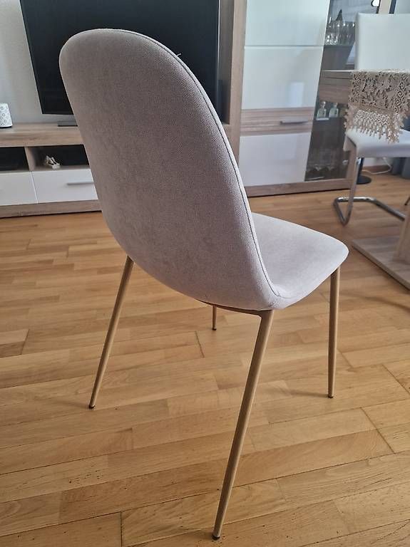 Chaises: Esszimmerstühle  – D'occasion à Steffisburg par carlos.-.costa 1