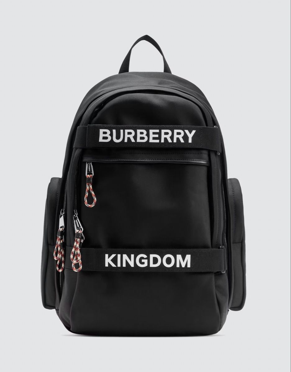 Burberry Rucksäcke: Burberry Nevis Backpack – Neu und originalverpackt aus Port von Alpensieg