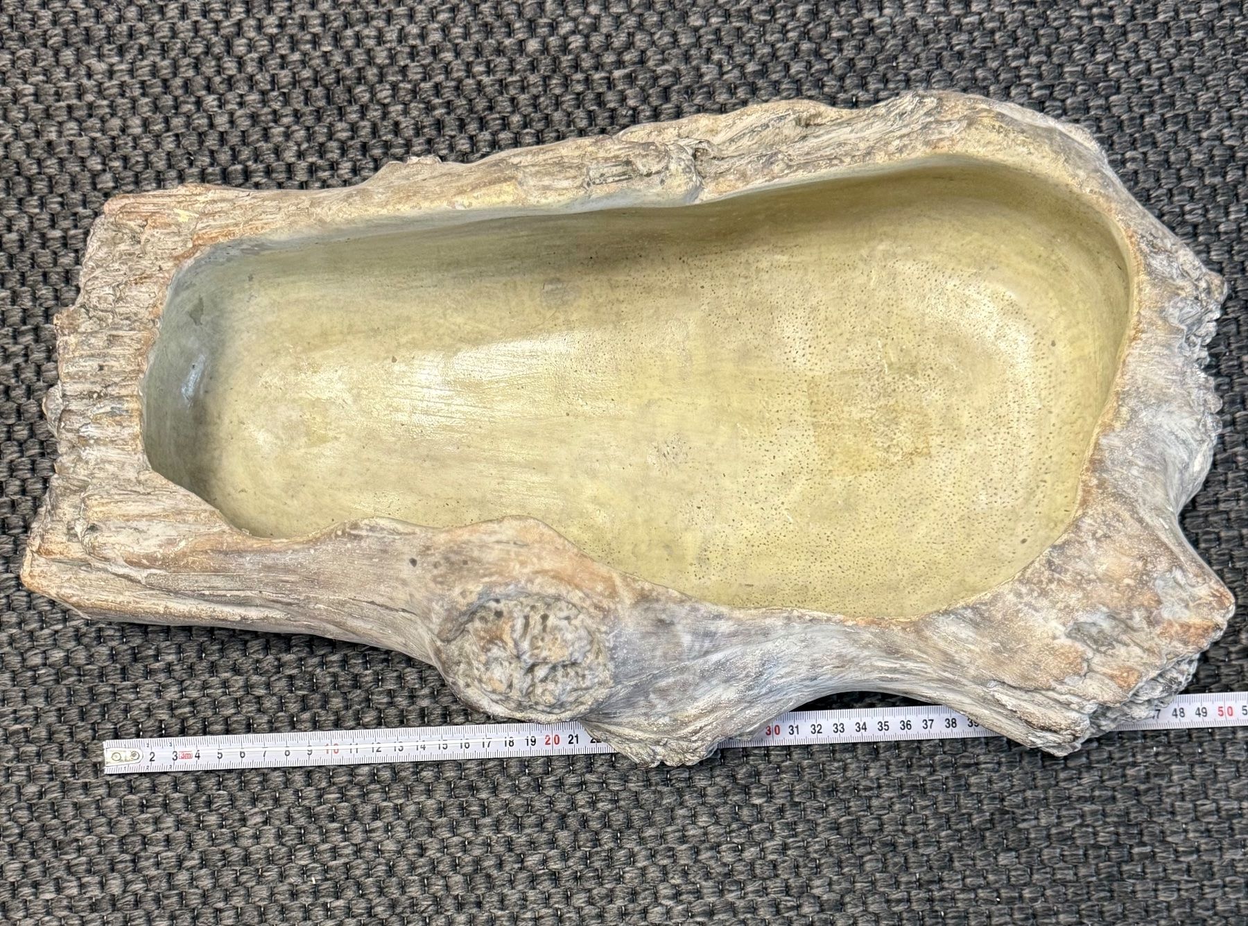 Pots de fleurs: Holzoptik Betongefäss Pflanzgefäss – D'occasion à Herisau par Zyrtaka 3