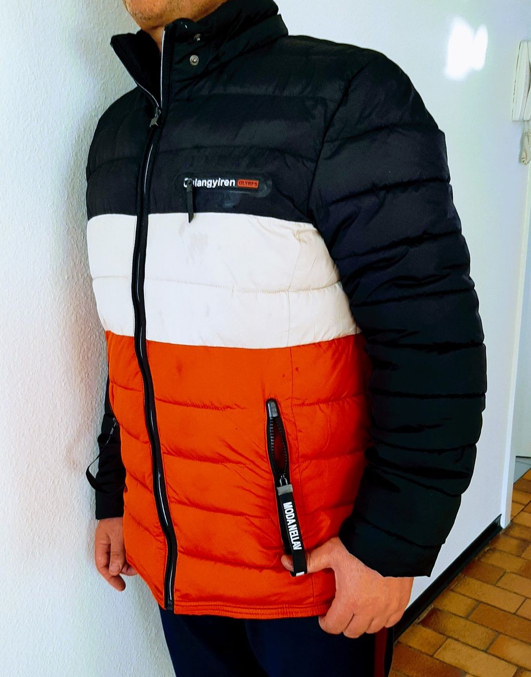 Jacken: Jacke M/L – Gebraucht aus Bern von titaniumsnow