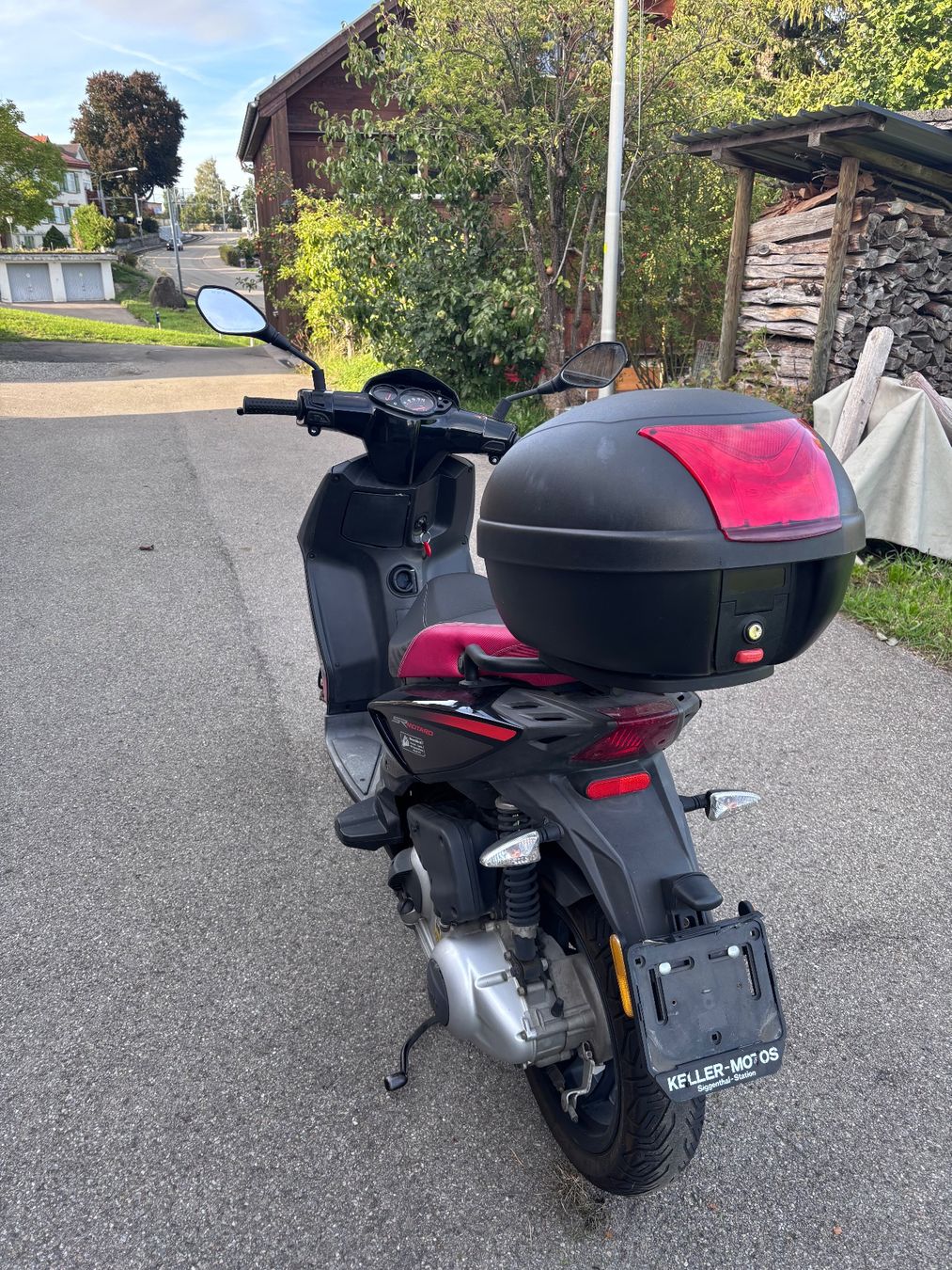 Aprilia Scooter: Aprilia SR125 Jg. 2014 – Difettoso da Speicher venduto da Mgupy 1
