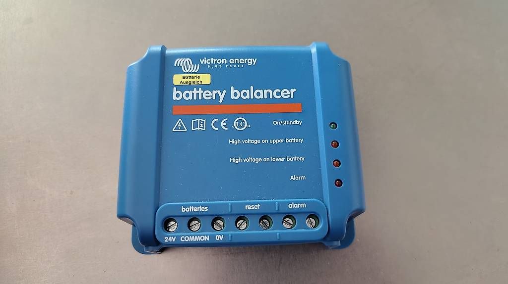 Accus & piles: Victron Energy Battery Balancer 24v – D'occasion à Winterthur par rothol90