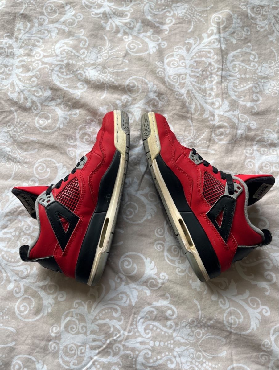 Jordan Scarpe da uomo: Air Jordan 4 Retro Rot – Usato da Birmensdorf ZH venduto da Erk5