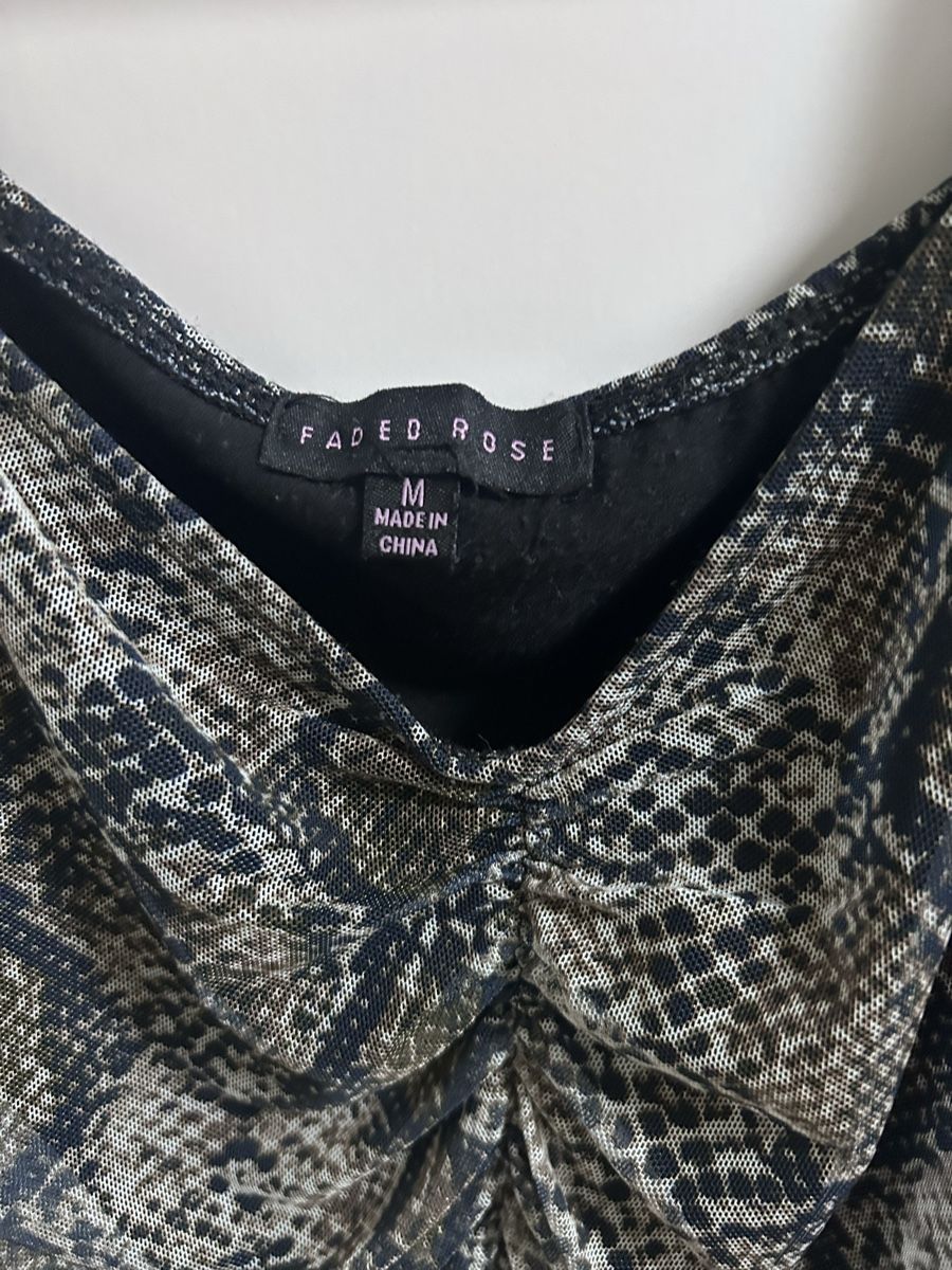 Top: Bodysuit Snake Print Mesh – Usato da Belp venduto da jan_6yvx 2