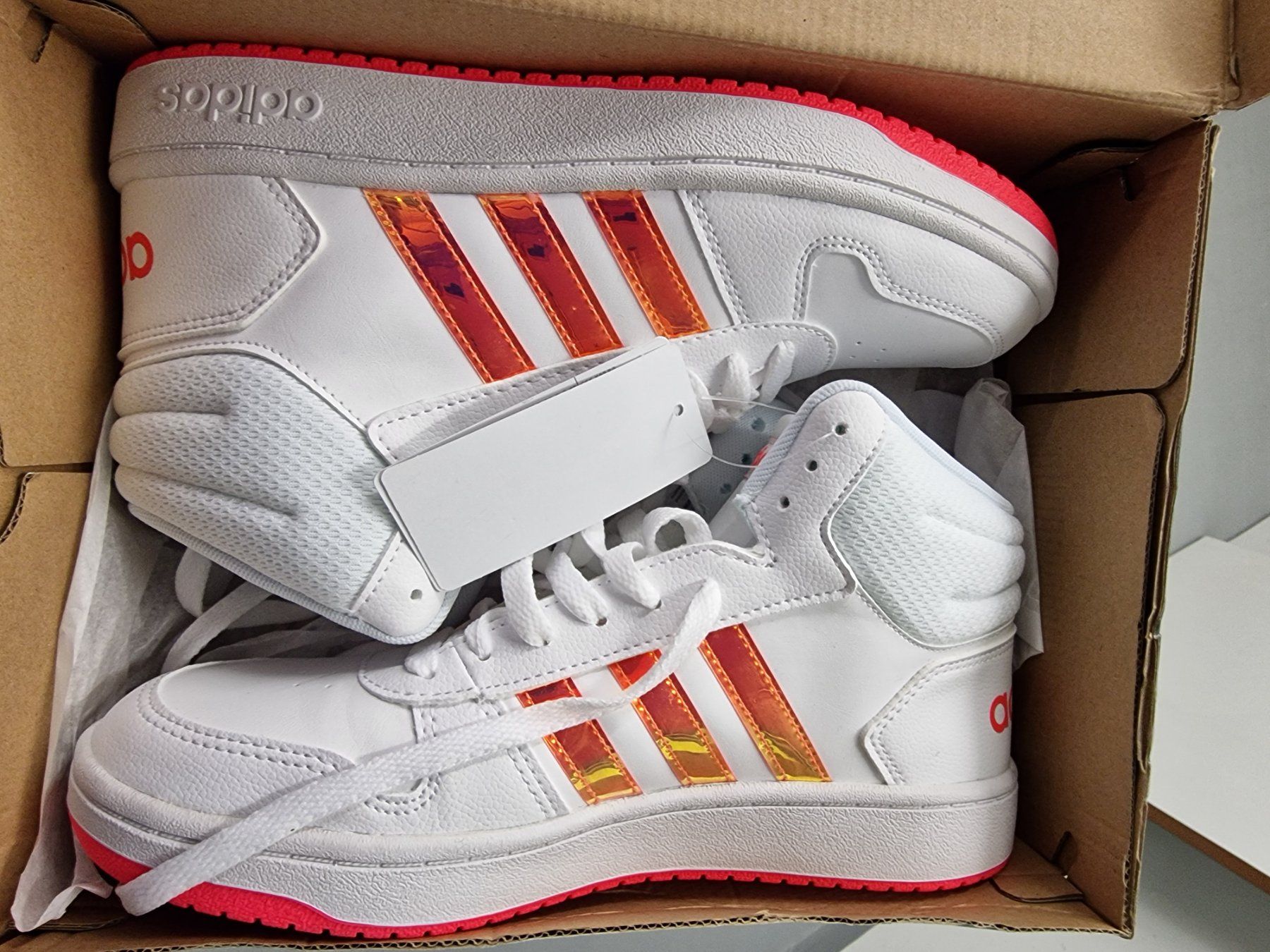 Adidas Scarpe da donna: Adidas Sneaker neu Gr. 39.5 – Nuovo e nell'imballaggio originale da Solothurn venduto da Legolas15