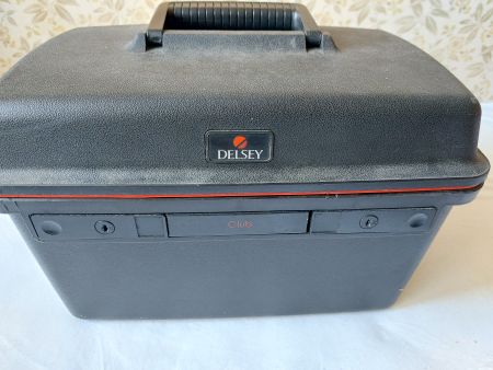 Coffre beauté, caisse bijoux case beauty noir Delsey vintage