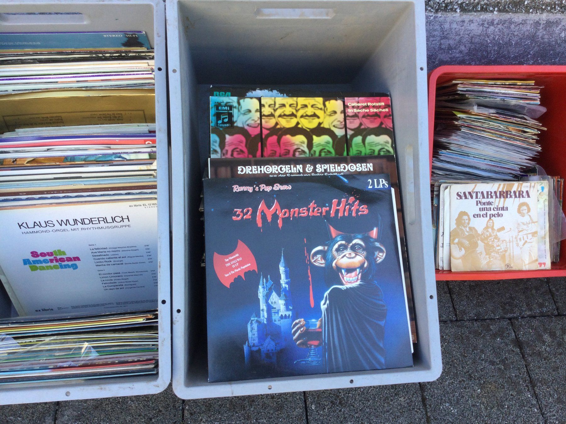 Dischi in vinile: Grosser Posten gebrauchte Schallplatten und Singles – Usato da Wangen SZ venduto da kuriosum12 6