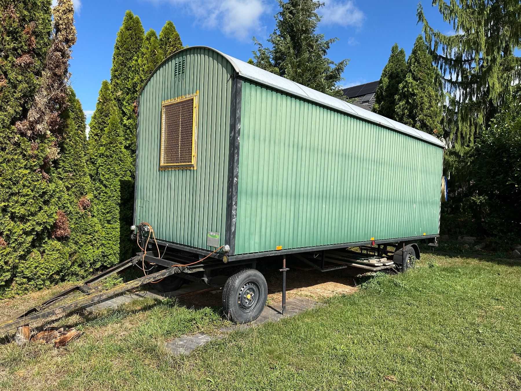 Remorques: Bauwagen – D'occasion à Thalheim par Multivan4