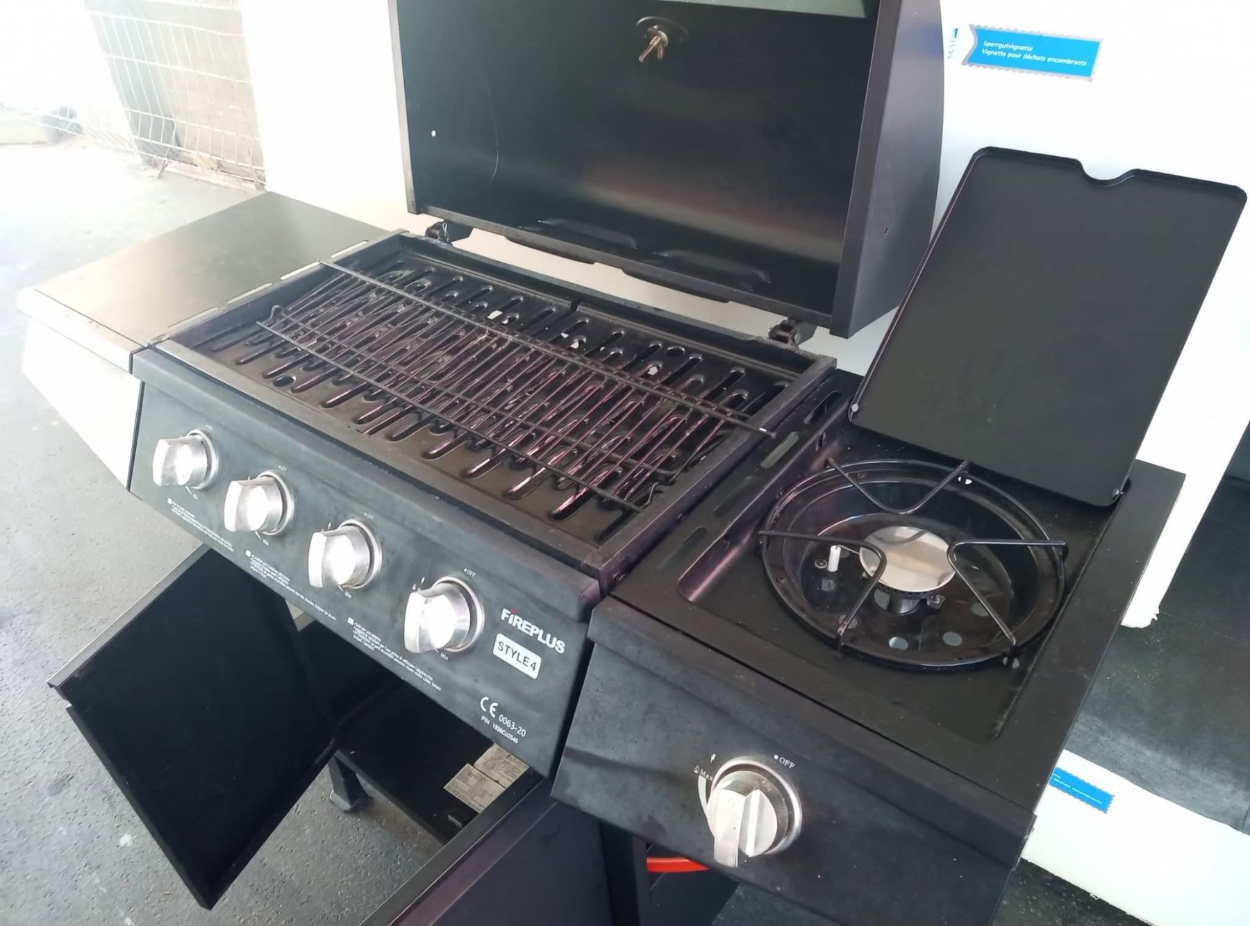 Grills: Barbecue au gaz – Gebraucht aus Bienne von Daniel_Schader 1