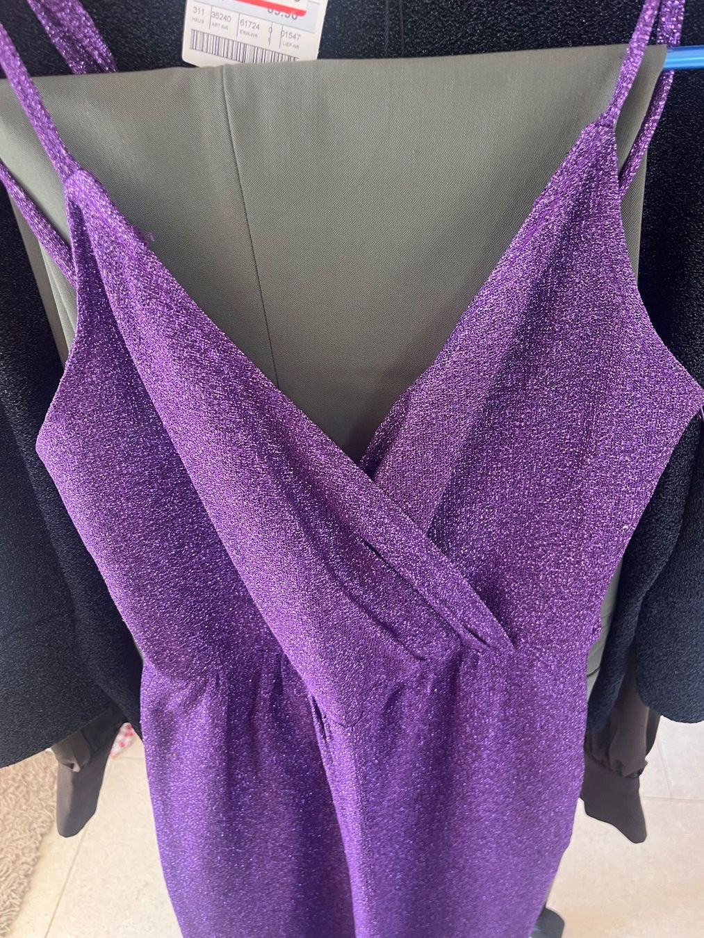 Lotti di vestiti: Schöne Damenbekleidung, Grösse 38 – Usato da Suhr venduto da brigittaba 5