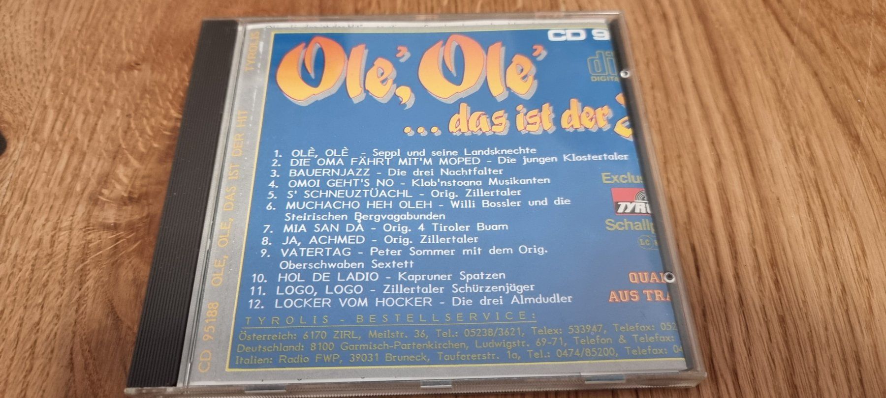 CDs: CD: Ole Ole - Das ist der Hit – Gebraucht aus Lachen SZ von allesweg78