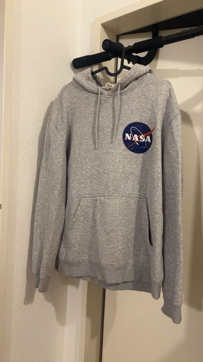 H&M Pullover & Sweatshirts: NASA Pullover – Neu (gemäss Beschreibung) aus Zürich von sha_207 3