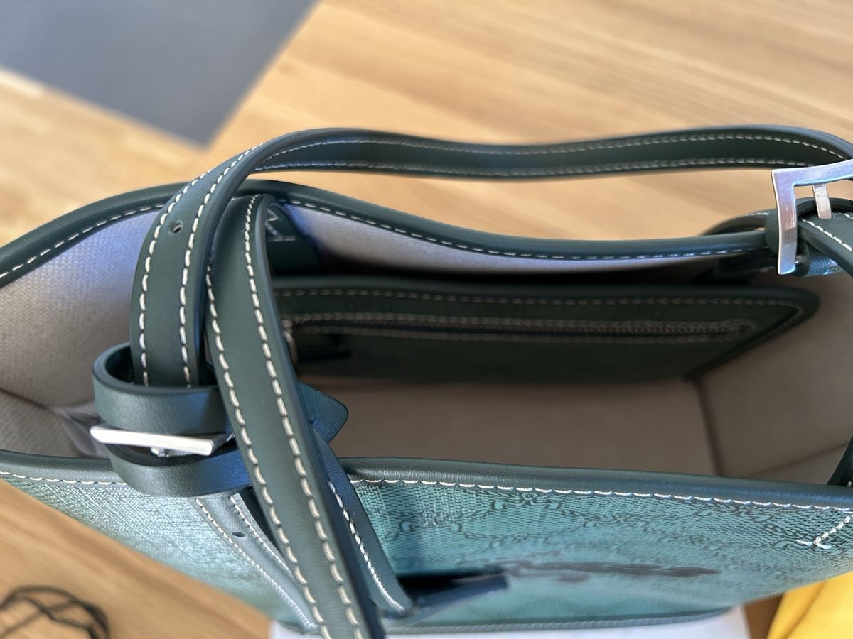 Mcm Borse da donna: MCM Himmel mini Handtasche Grün – Nuovo (secondo la descrizione) da Pratteln venduto da Fashionette.D.D. 8