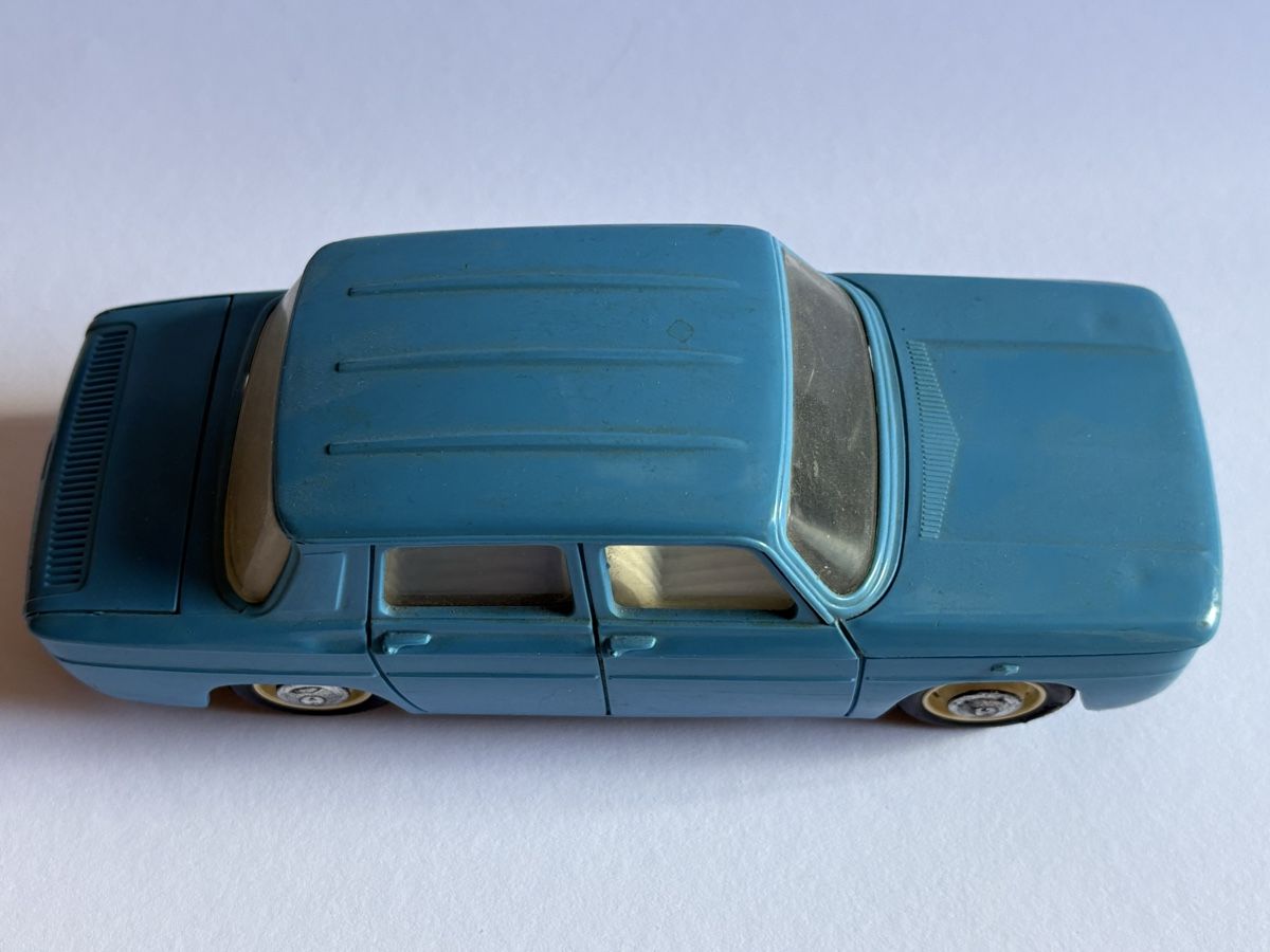 Renault Modellautos: Renault 8 1/20 – Gebraucht aus Le Châble VS von Dudu57 3
