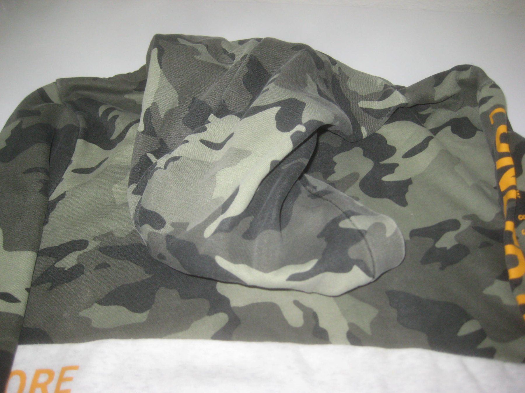 C&A Maglioni & Felpe: KNABEN KAPUTZEN PULLOVER – Usato da Uster venduto da flocke1 2