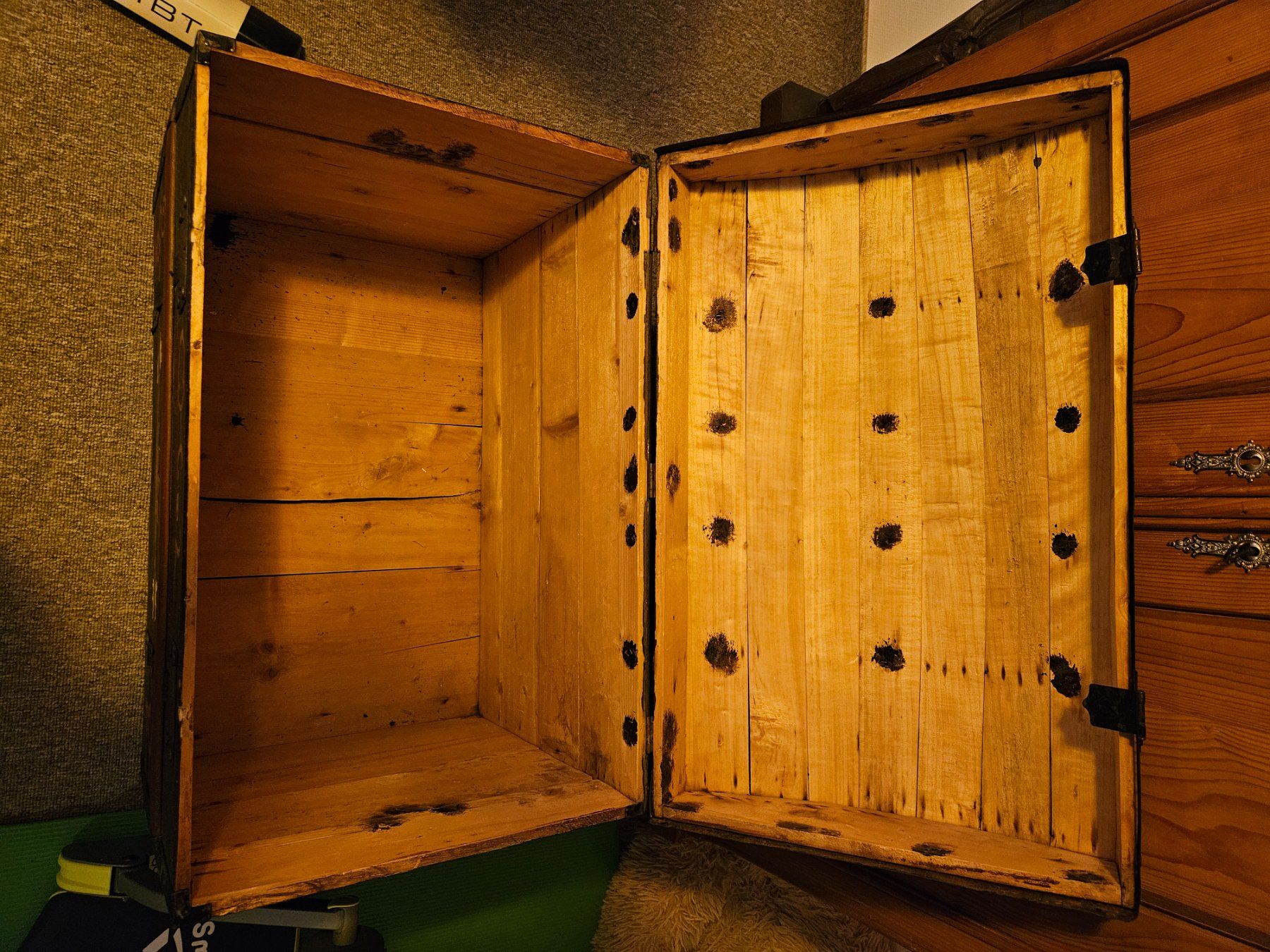 Cassapanche: Alte Reisetruhe, antik – Usato da Gais venduto da vetpsy 6