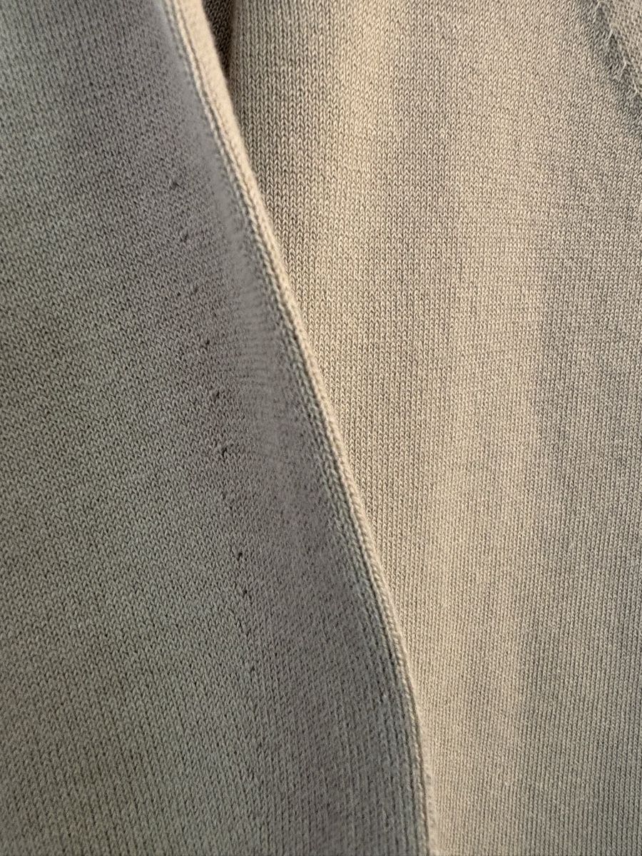 Esprit Pulls & Sweat-shirts: Damen Pullover kurzarm V-Ausschnitt Esprit Grösse XS – D'occasion à Dulliken par gab_jdr2 2
