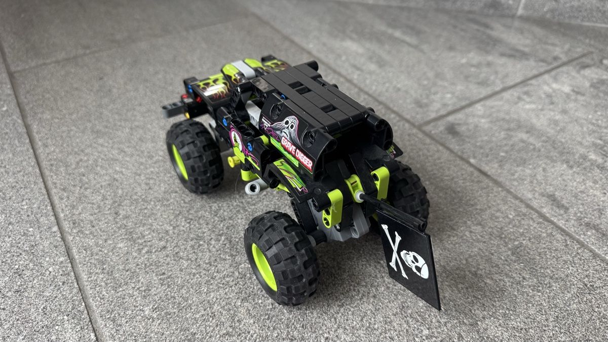 Lego Giocattoli: Lego Technic Monster Jam Trucks, Set mit 5 Stk. – Usato da Muri AG venduto da Hawaiiandream 2