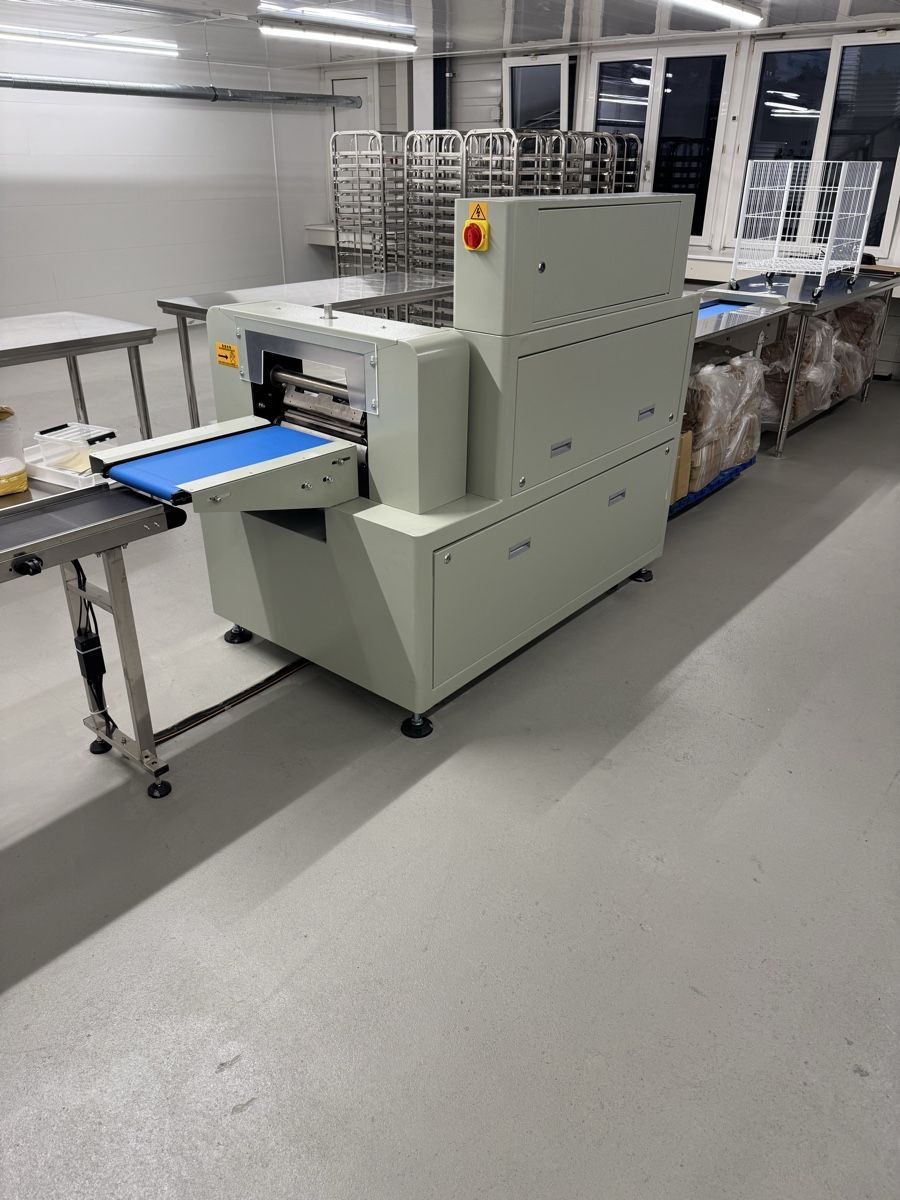 Tutte le macchine: Industrial Flow Wrapper - Efficient Packaging Solution – Nuovo (secondo la descrizione) da Wädenswil venduto da GlobalEcom 4