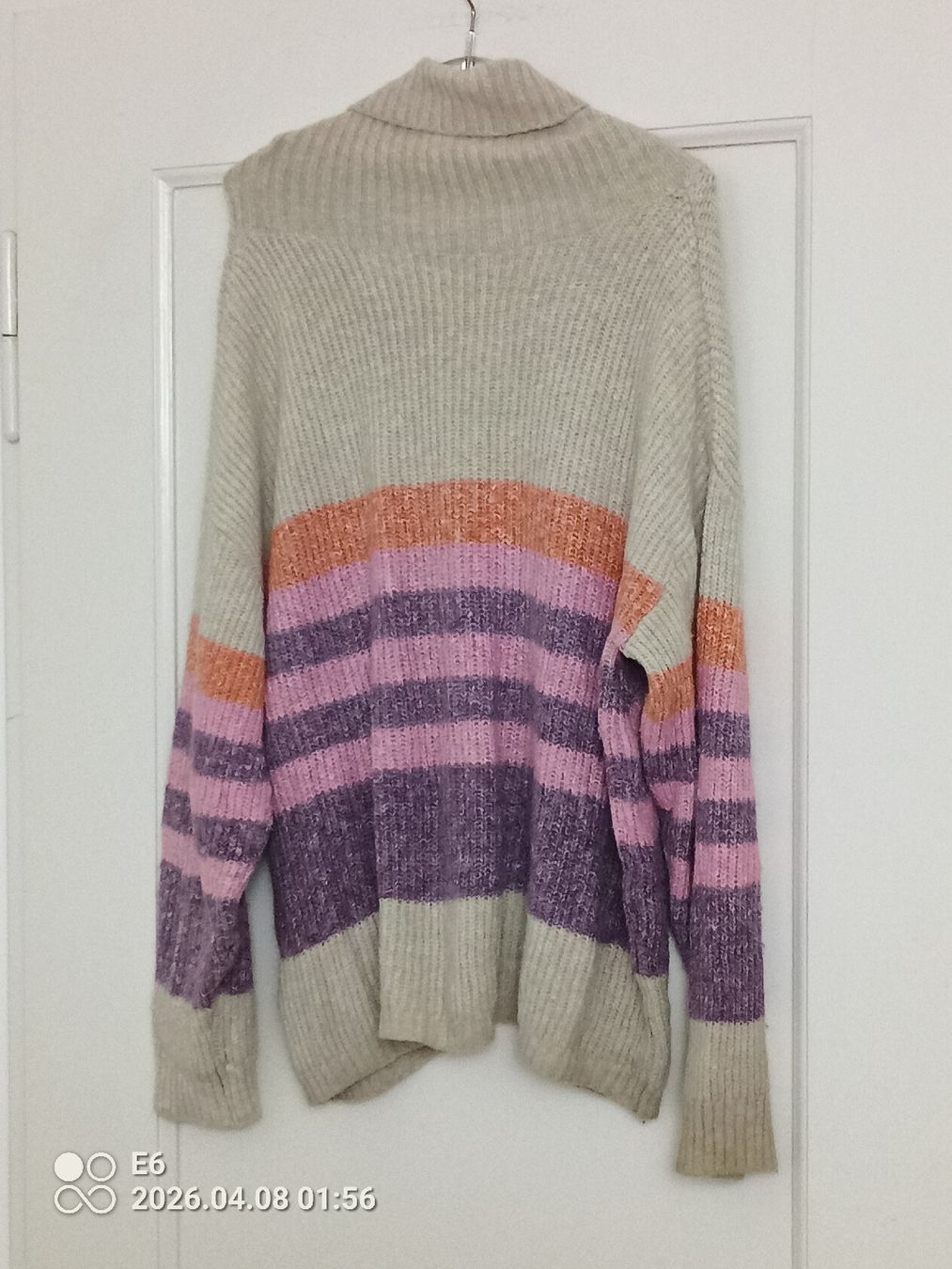 Esprit Maglioni & Felpe: Pullover Marke: Esprit – Usato da Zürich venduto da Mitzi6 1