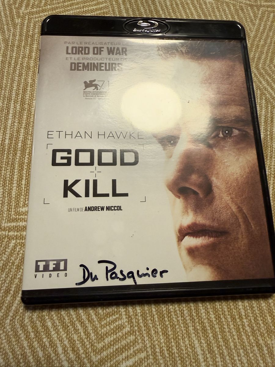 Tutti i DVDs: Good Kill (blu-ray) Ethan Hawke – Usato da Troinex venduto da grigri2020