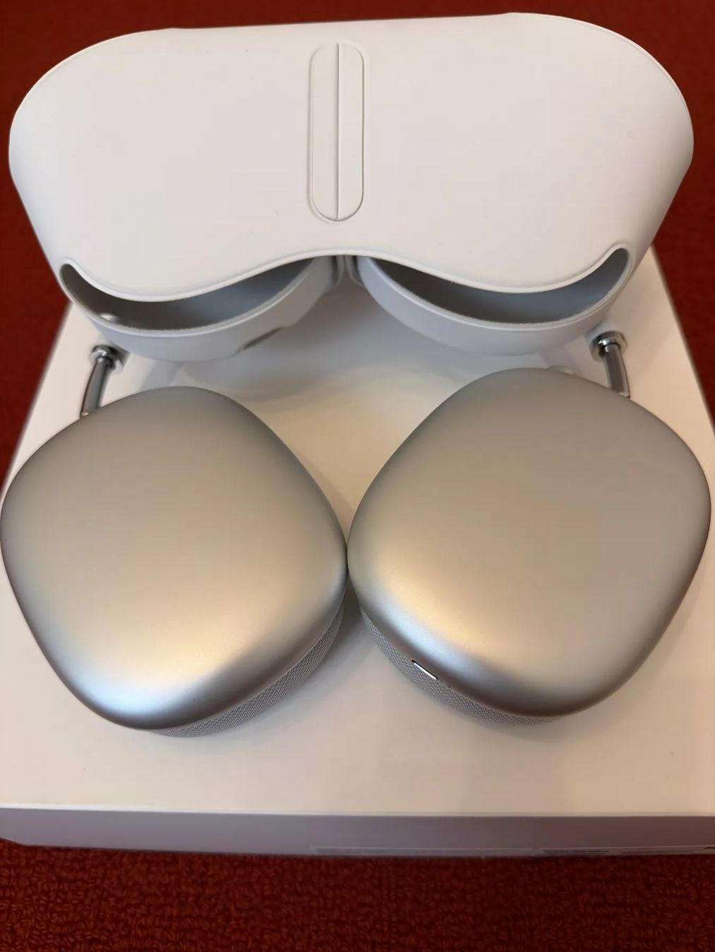 Apple Cuffie: Apple AirPods Max Silber Lightning OVP + Smart Case – Usato da Galgenen venduto da Chris02661002 3