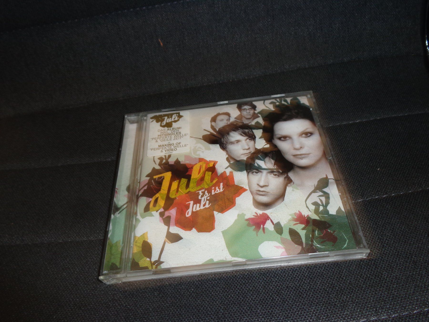 CD: Juli - Es ist Juli CD – Usato da Olten venduto da Disc-Ausverkauf