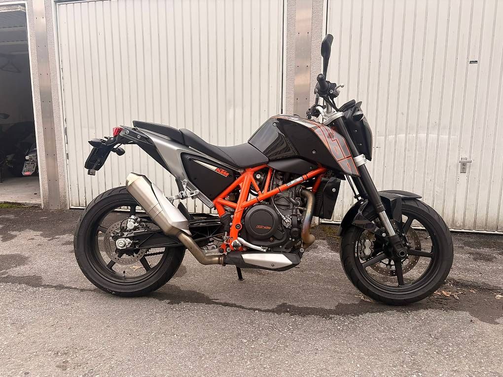 Route: KTM 690 Duke ABS – D'occasion à Bühler par Evo85 1