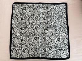 Scarf -Neu