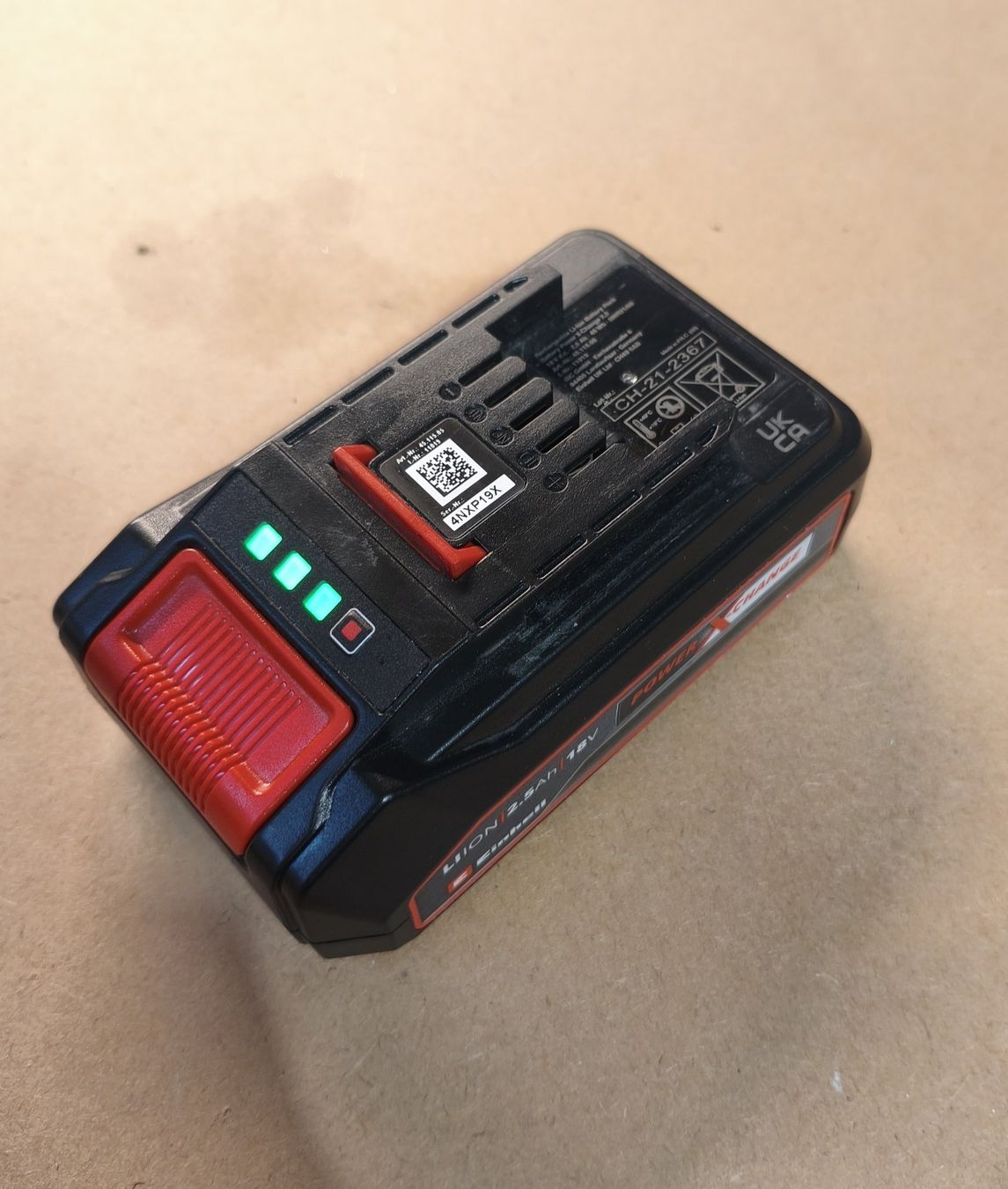 Einhell Caricatori & Batterie: Einhell X-Change Akku 2.5Ah neuwertig – Nuovo (secondo la descrizione) da Oftringen venduto da PK41