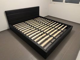 Doppelbett, Kunstleder, 180x200cm, Top Zustand!