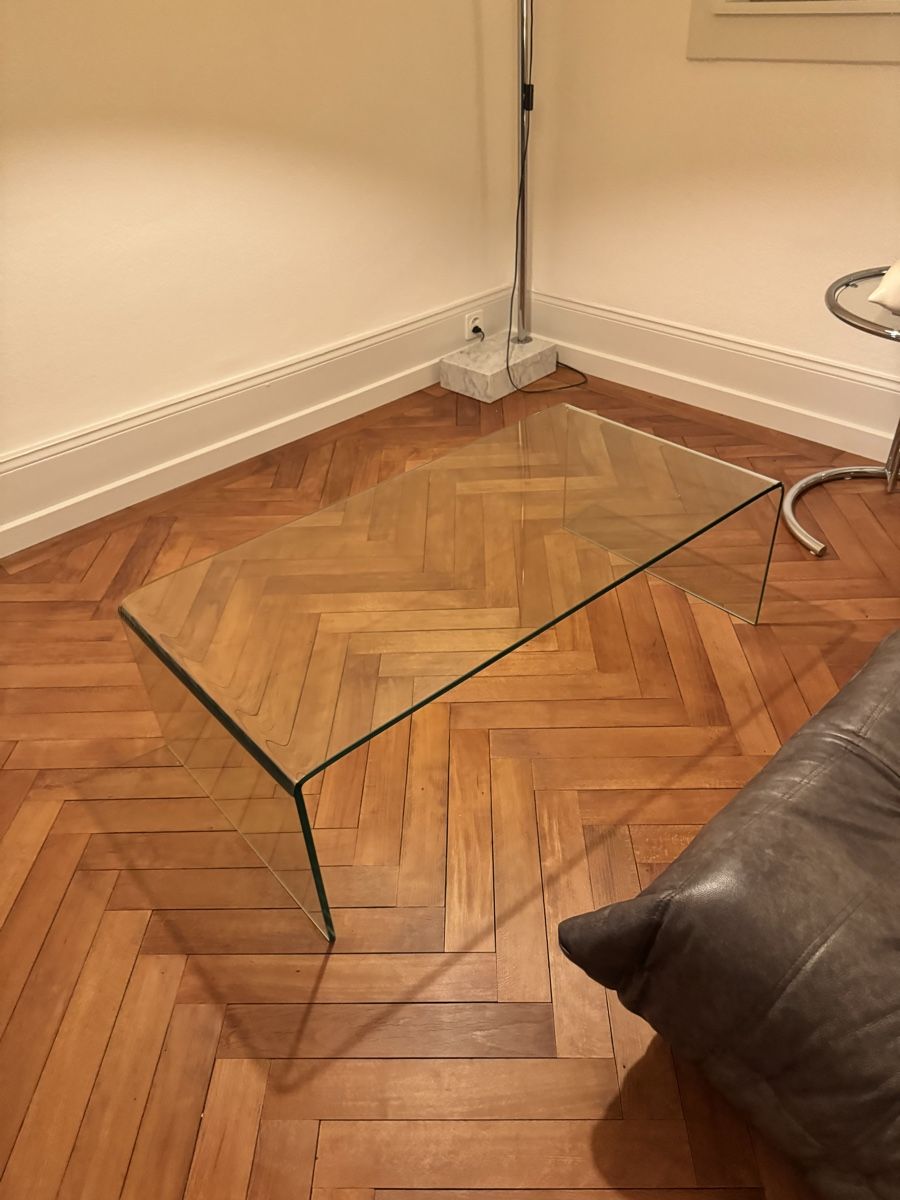 Mobili TV: Moderner Glas Couchtisch  – Usato da Bern venduto da neilnoah