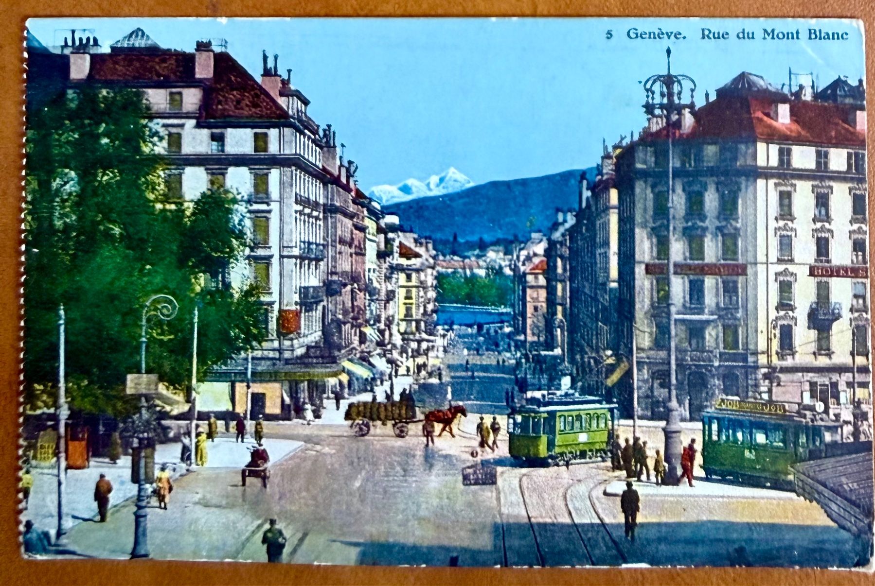 Cartes postales: Genève - Trams - Rue du Mont  blanc – D'occasion à Lutry par Ediego